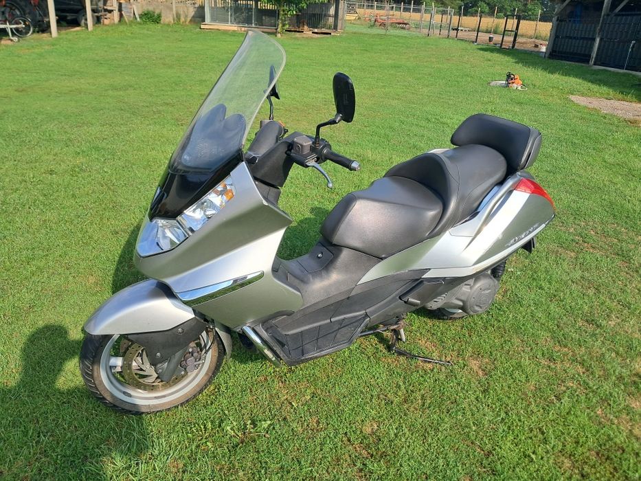 Skuter Aprilia Atlantic 500  Stan Bardzo Dobry