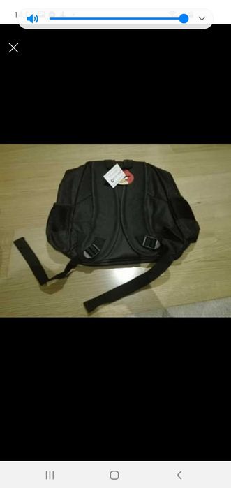 Mochila+Estojo Angry Birds/Invizimals