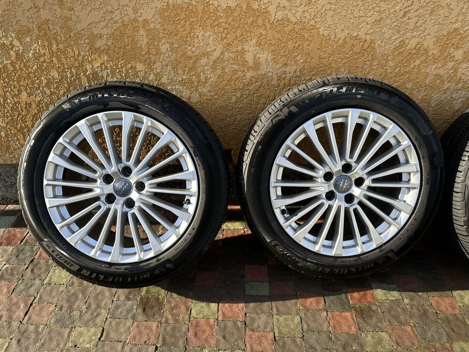 Комплект дисків з шинами літо Audi A6 C8 R18 5x112