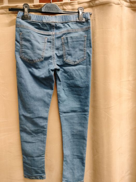 Spodnie Sinsay r.140