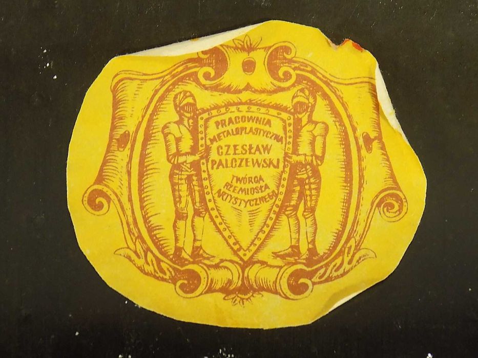 Szkatułka kuferek metaloplastyka Cz Palczewski PRL