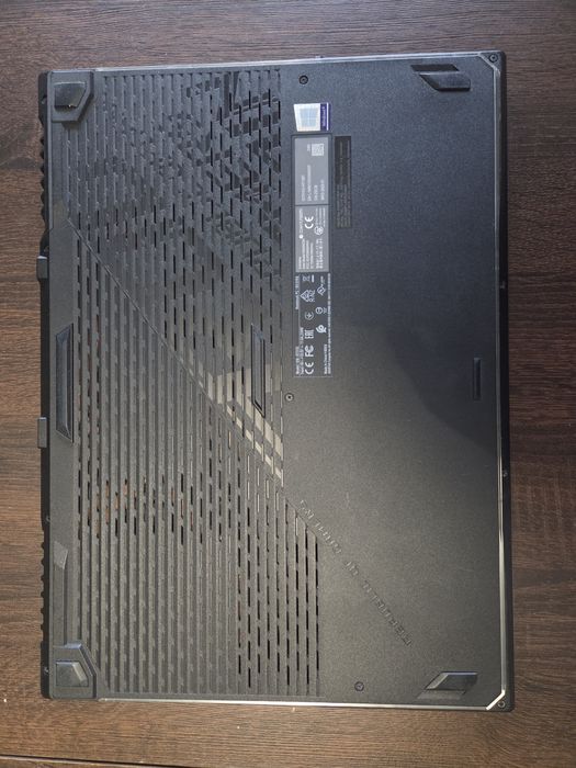 Laptop asus Rog strix 17.3