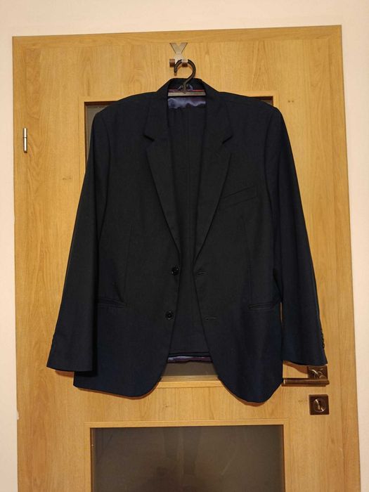 Garnitur granatowy / 174 cm
