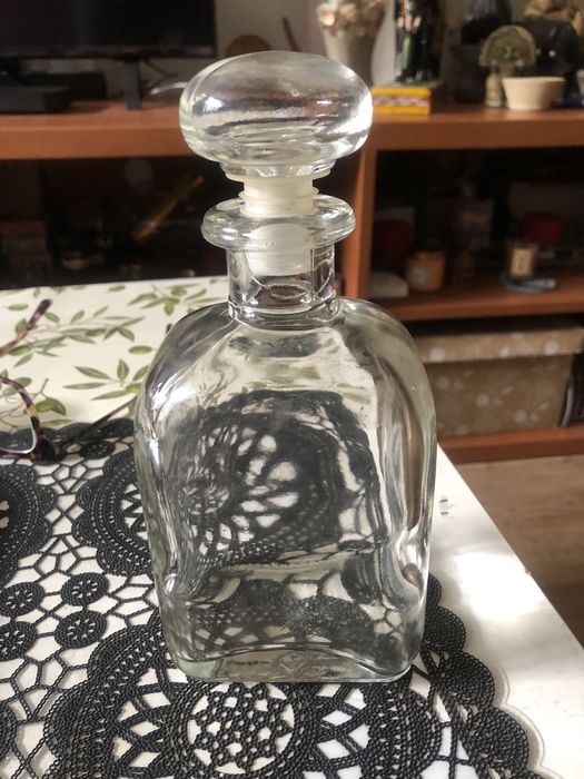 Karafka na nalewkę lub whisky