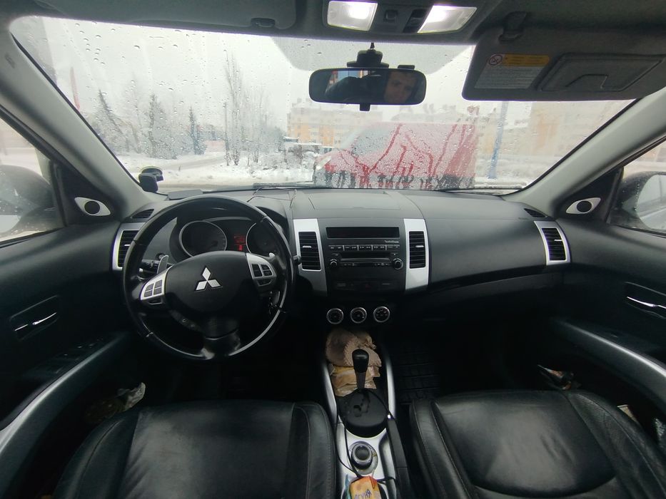 Продам Mitsubishi Outlander XL 2007