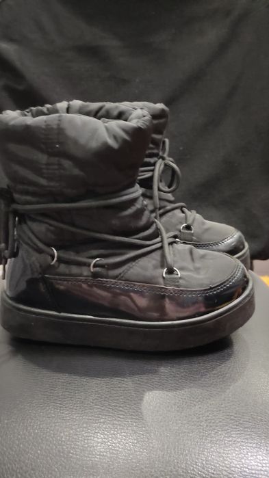 Зимові сапоги для дівчинки