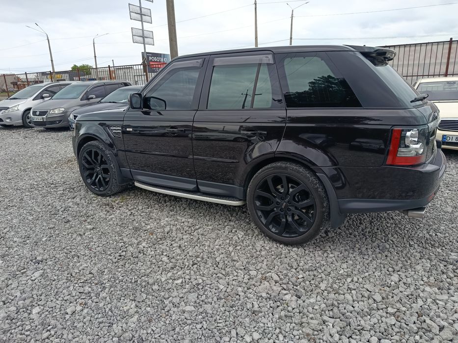 Range Rover Sport 2012 года 3.0 турбодизель полная комплектация в идеальном состоянии