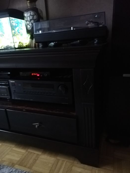 Witryna i komoda -lite drewno