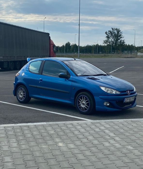 Peugeot 206