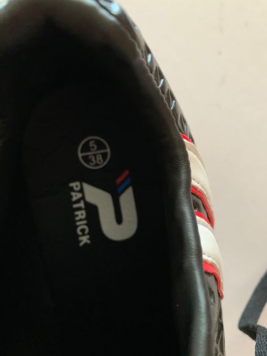 Chuteiras marca PATRICK