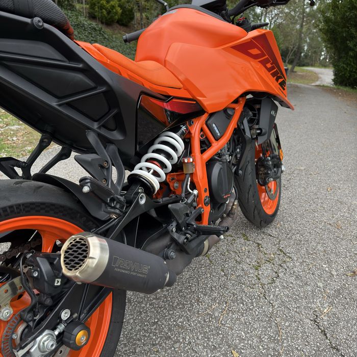 KTM Duke 390 | 2024 | 830 km | Nacional