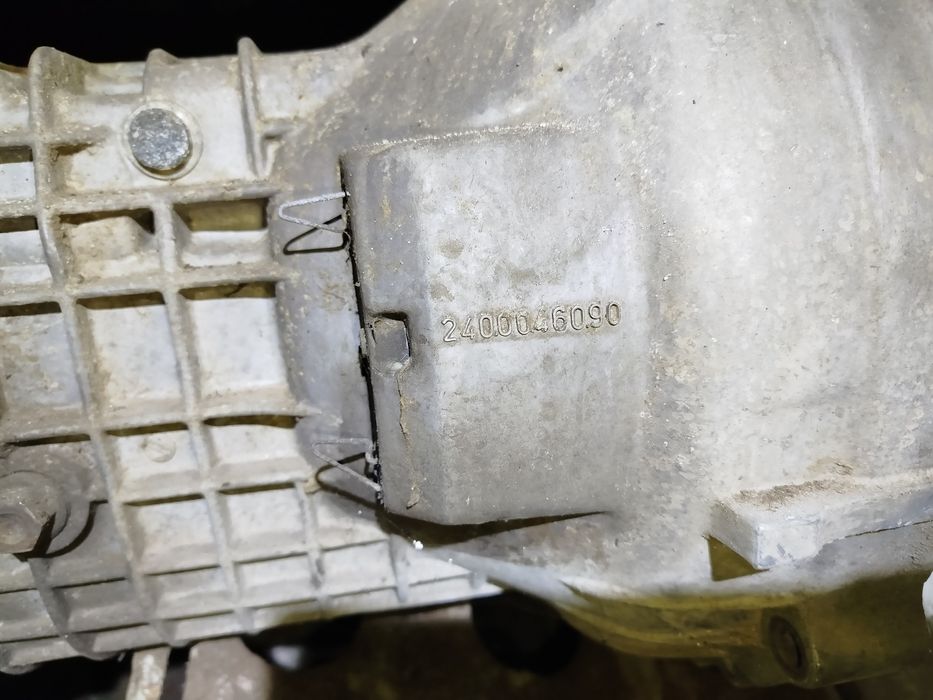 Запчастини до bmw e30