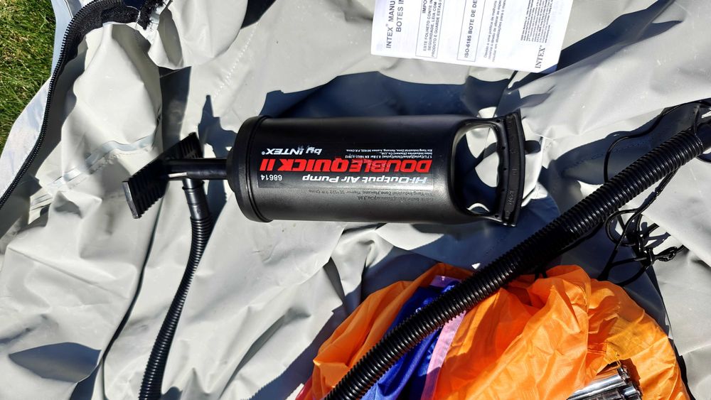 Ponton marki INTEX model Excursion 5