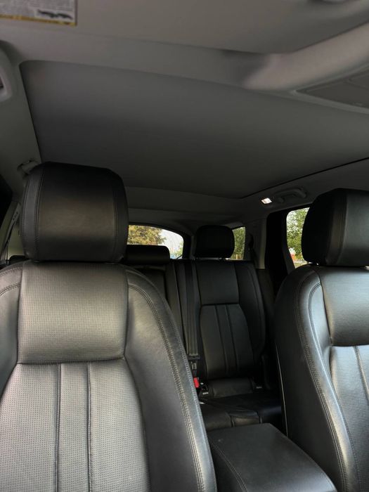 Ленд ровер дискавери спорт