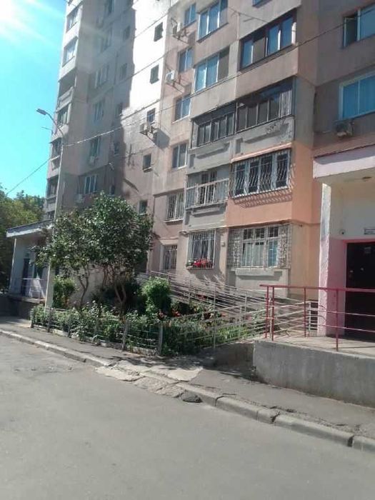 Продается 2-х комнатная квартира на Таирова по очень выгодной цене!