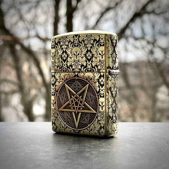 【専用】akemiさま オーダー Нова оригінальна запальничка Zippo Baphomet Armor: 4 200 грн