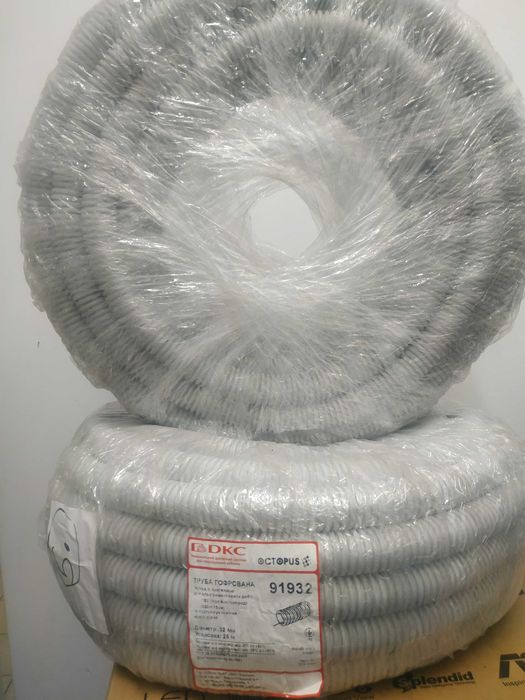ПВХ гофра ДКС 32мм, гофрована труба для електропроводки 25 метрів