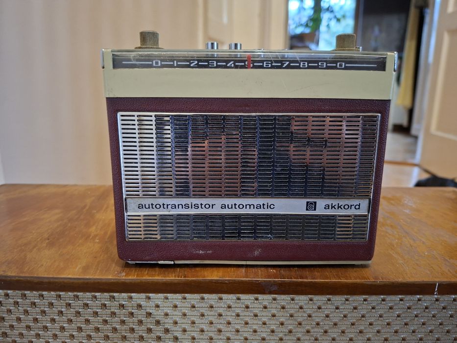 Wysyłka! Radio samochodowe Akkord 641.