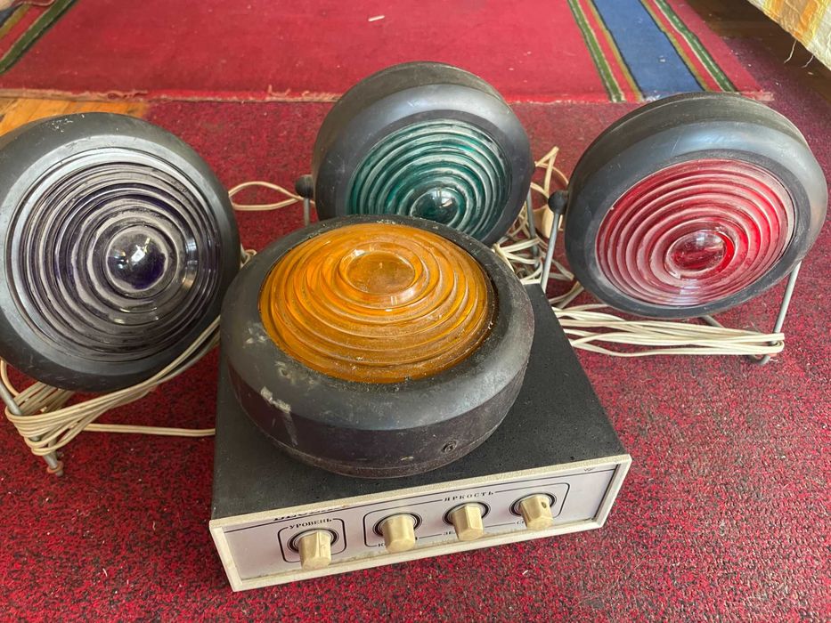 Цветомузыка светомузыка Веселка з ліхтарями