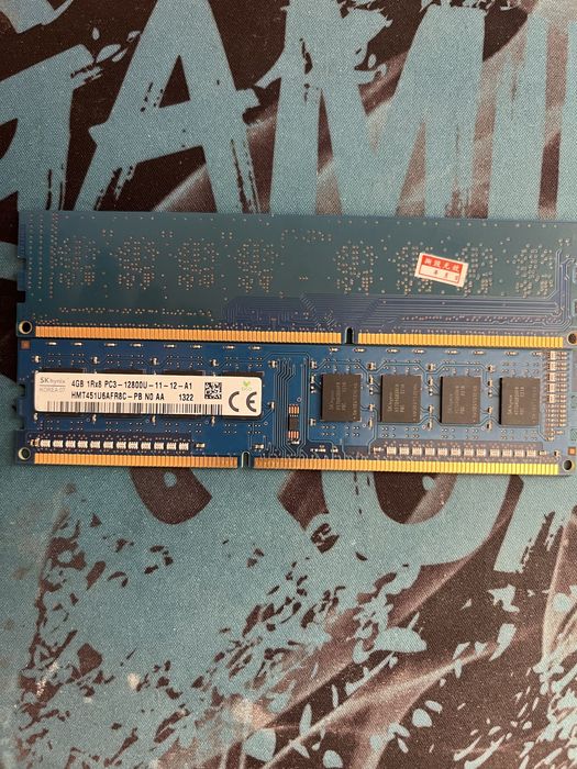 Оперативна пам'ять SK Hynix 8GB 2X4GB DDR3-1600 PC3-12800