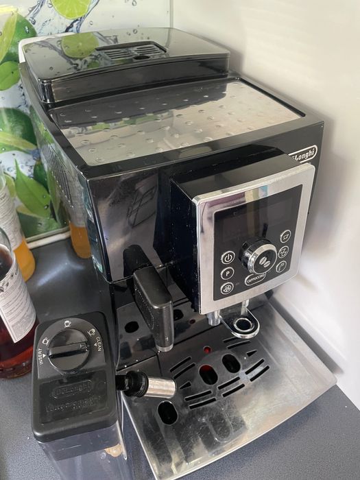 Ekspres ciśnieniowy delonghi