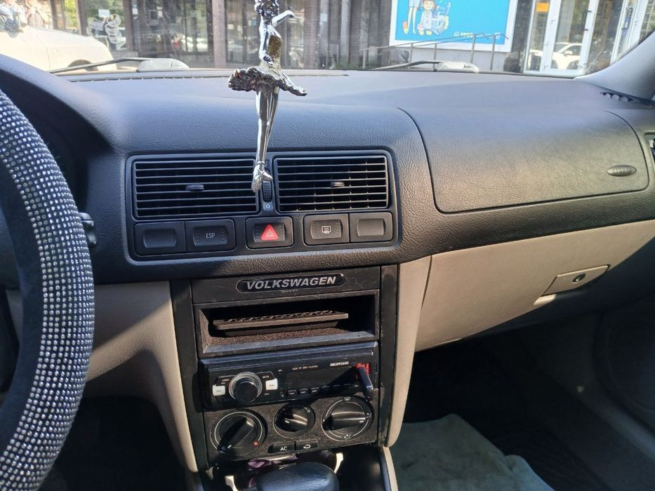 Volkswagen Golf 4