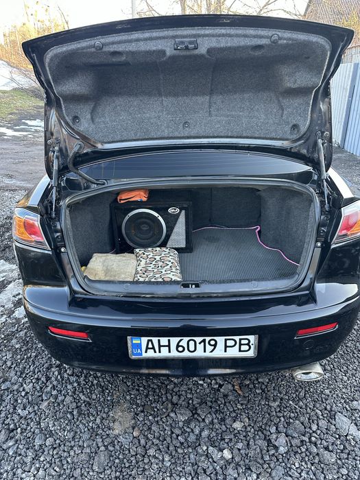 Продам Митсубиси Лансер 10