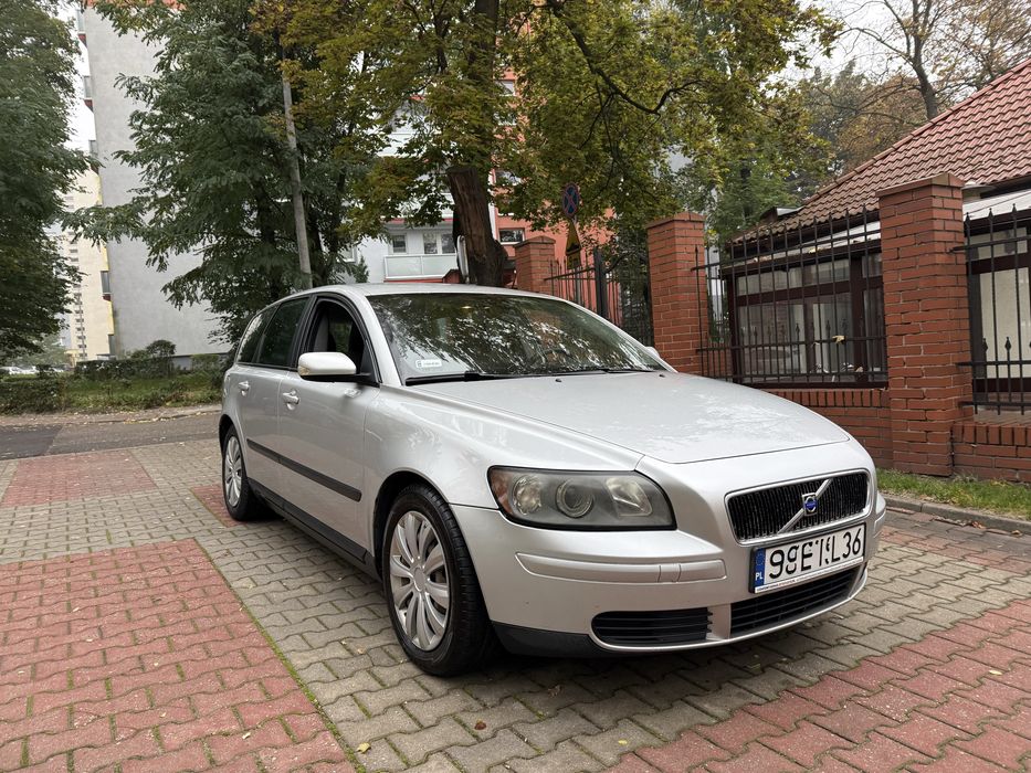 Volvo V50