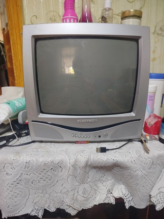 Продам старий телевізор