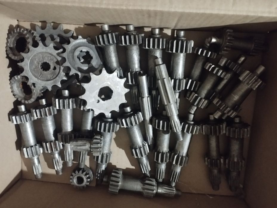 Запчастини на Рига,Дельта,Карпати,Верховина.Нові, зі зберігання.