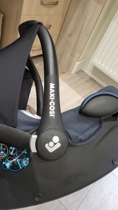 Автокрісло Maxi-Cosi CabrioFix 0+ (0-13 кг) до 1 року