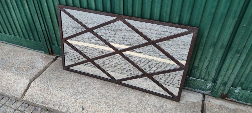 Espelho de parede vintage antiga janela