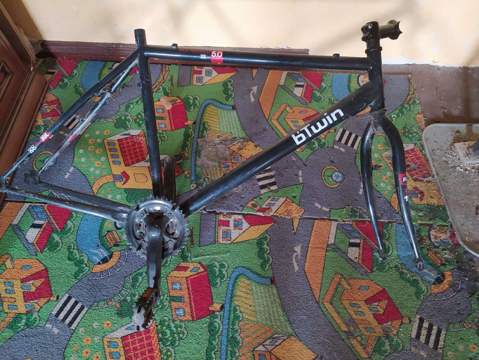 Sprzedam ramę roweru B'twin Rockrider 5.0.