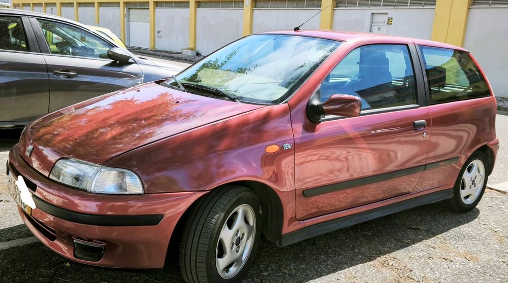 Fiat Punto Sport 16v foto 2