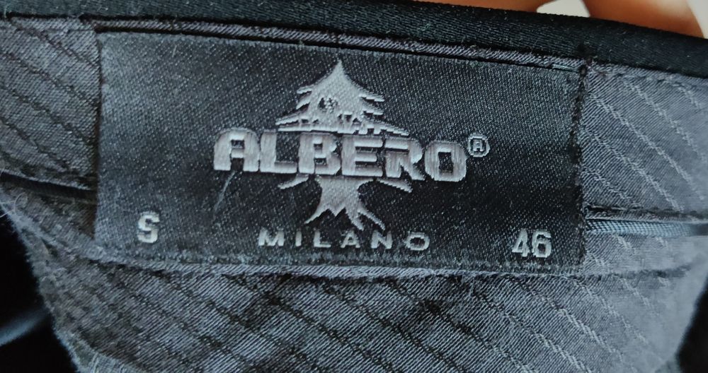 Костюм мужской брючный черный классика Albero Milano