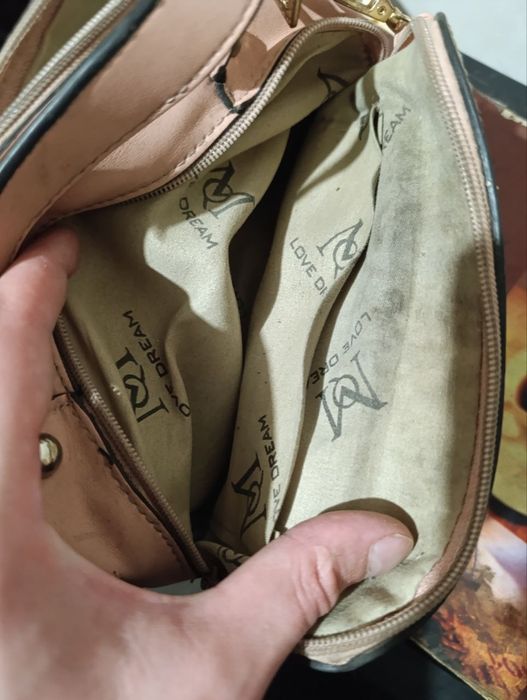 Женская сумка со стразами