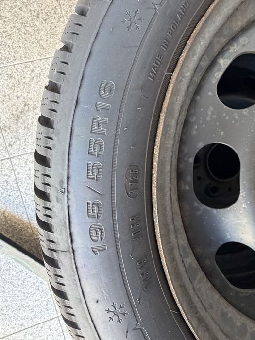 Jantes  ferro bmw com pneus como novos