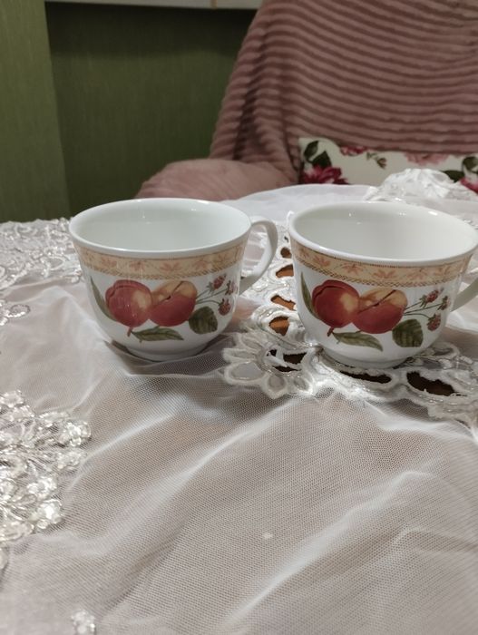 Вантажні чашечки та молочник Англія