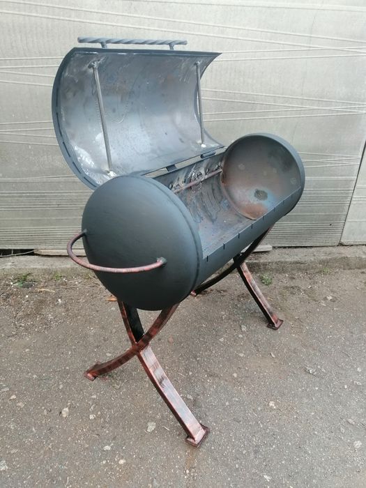 Урна мусорка.         .