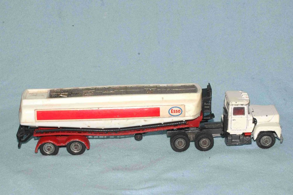 Corgi major – MACK