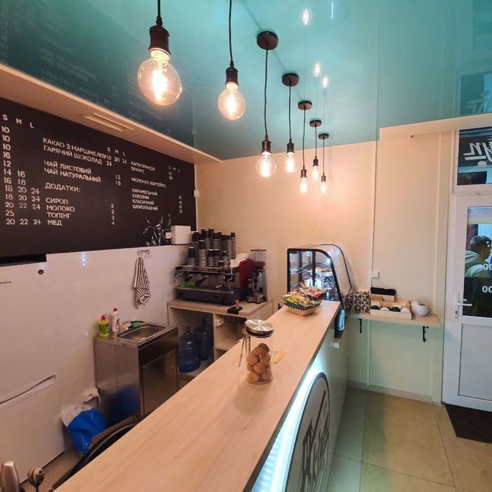 Кавʼярня Рівне! Все залишається, прохідне місце
