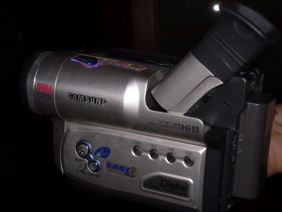 Продам видеокамеру