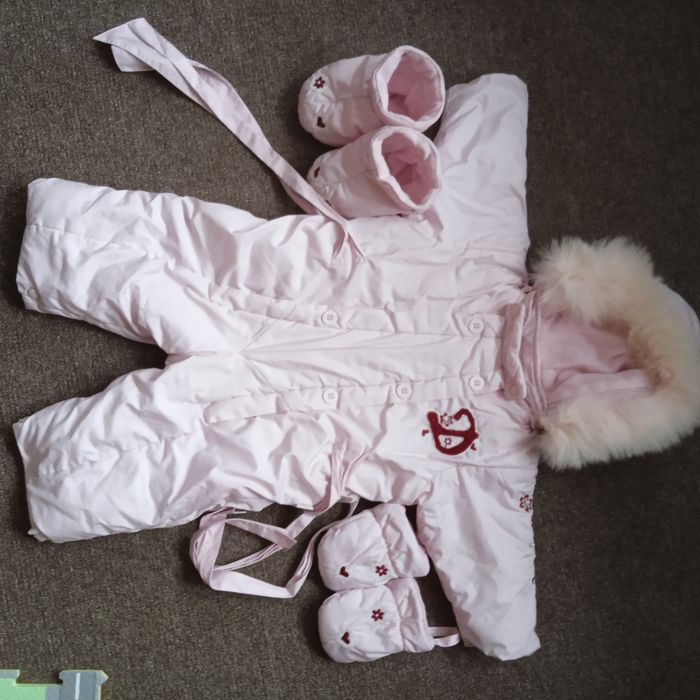 Демікомбінезон на дівчинку та 2 ковдрочки