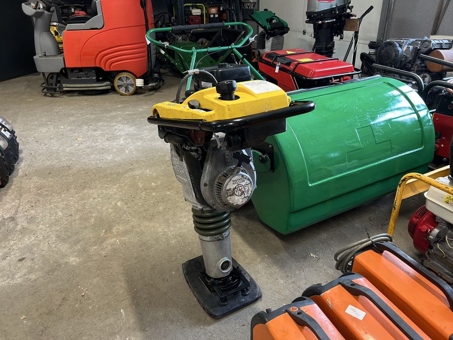 Skoczek ubijak stopa Wacker BS 50-2 (48)