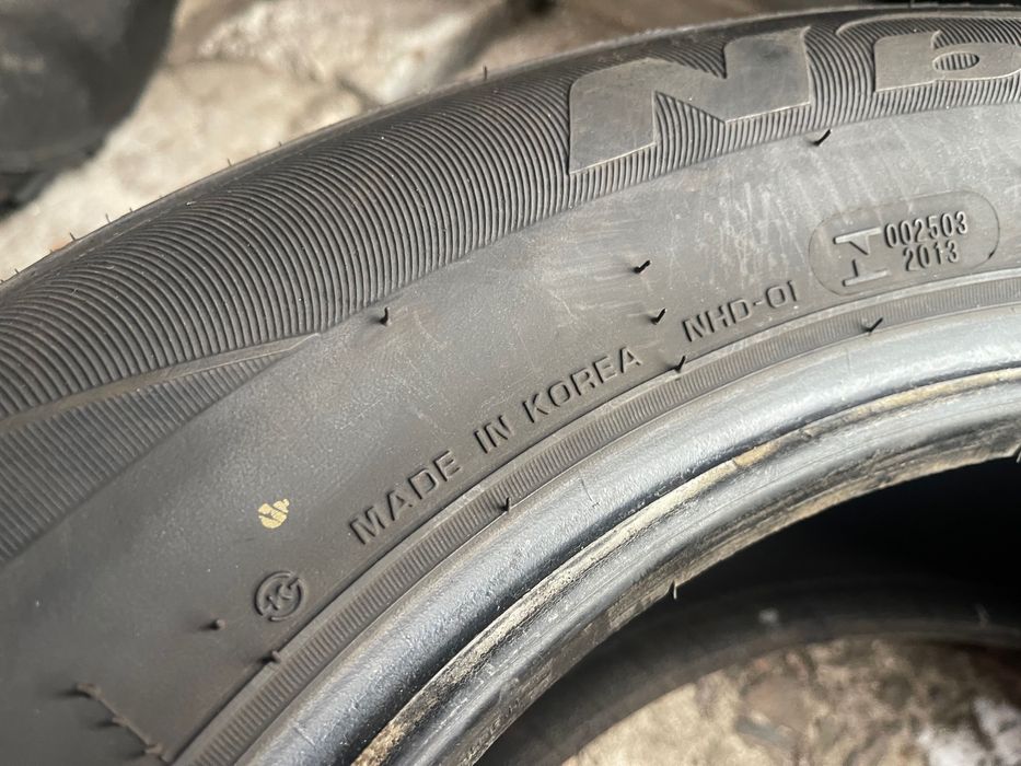 Шини.   215/60/16