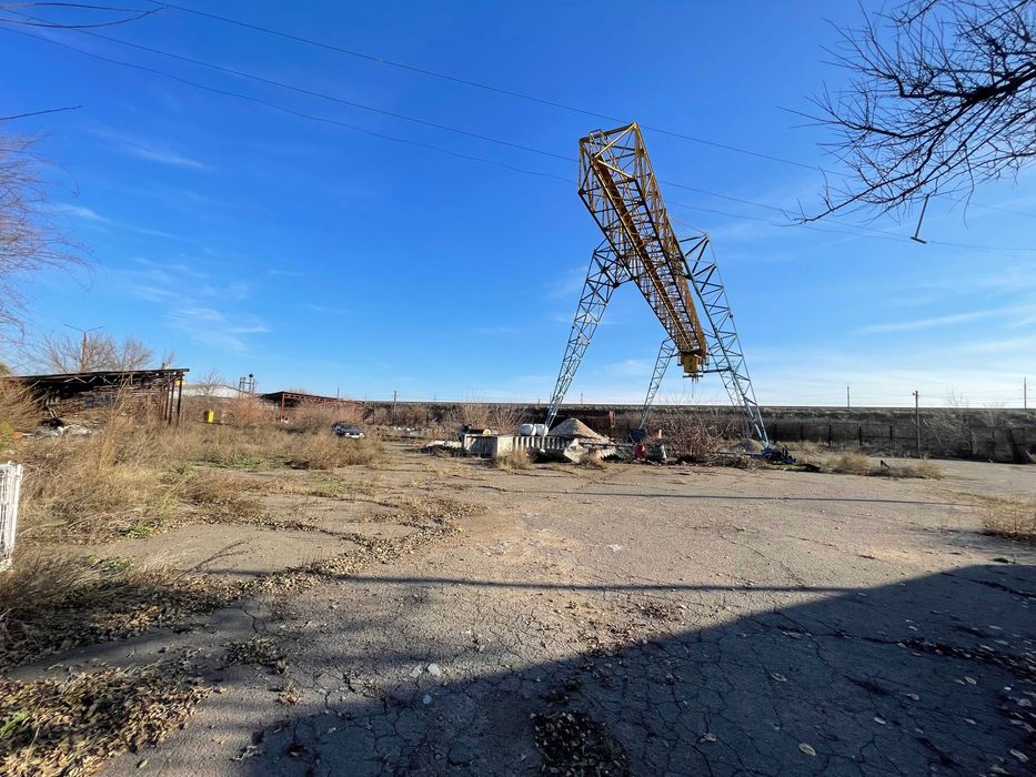 Новозаводська оренда зем.ділянки 65 соток жд вітка ціна 1500 у.е./міс.