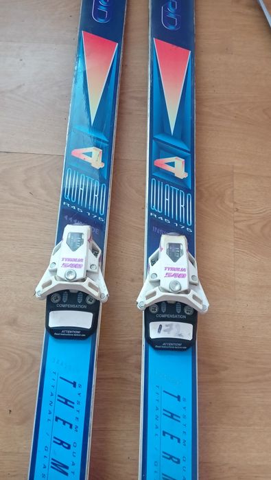 Продам лижі привезені з польщі в нормальному стані