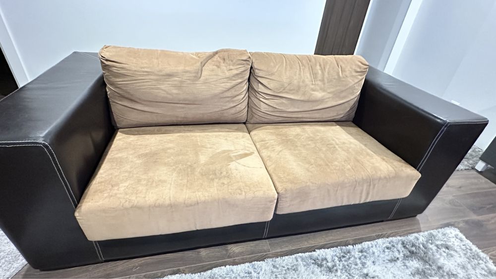 Sofá em couro em camurça usado