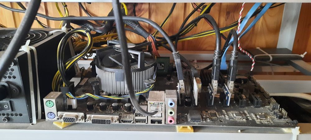 Майнінг ферми. Aurus 1080ti 11gb. 12шт.