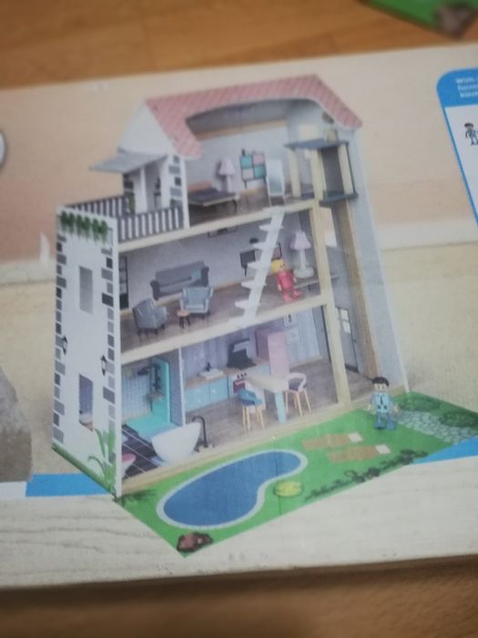 Domek z drewna od pleitive